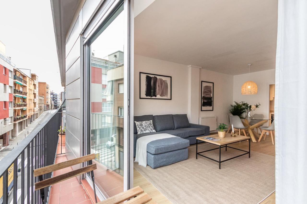 Exclusive Apartments Barcelona 4 Personas Torrella テラサ エクステリア 写真